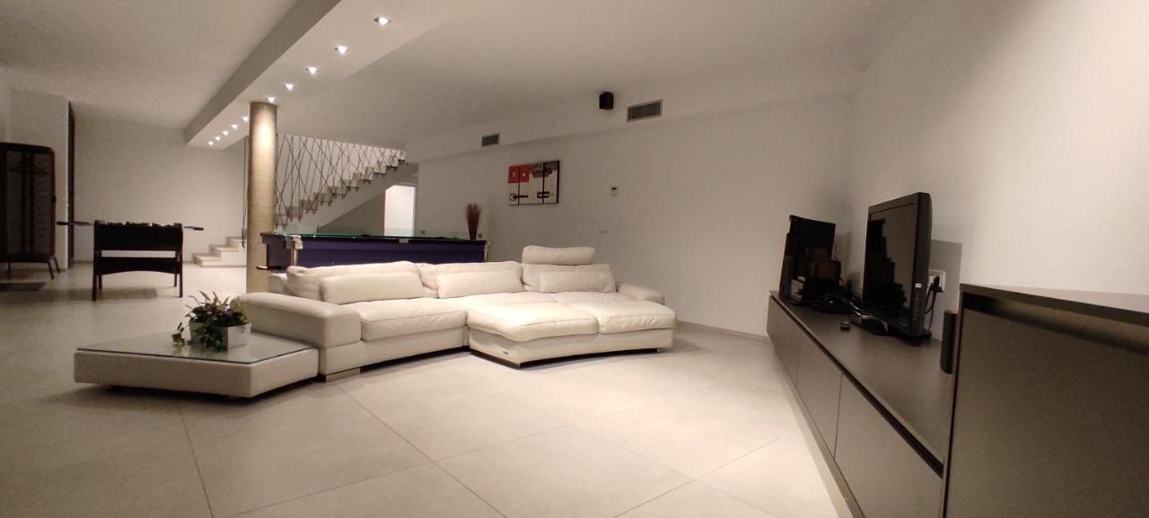 Casa Lou, Architect Villa With Heated Pool At Begur, 470M2 Exterior photo